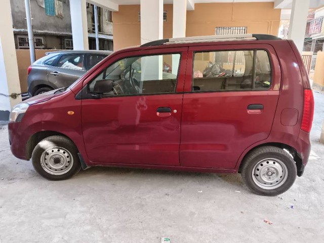 Second-hand 2011 Maruti Wagon R LXI BS IV for sale in Guwahati