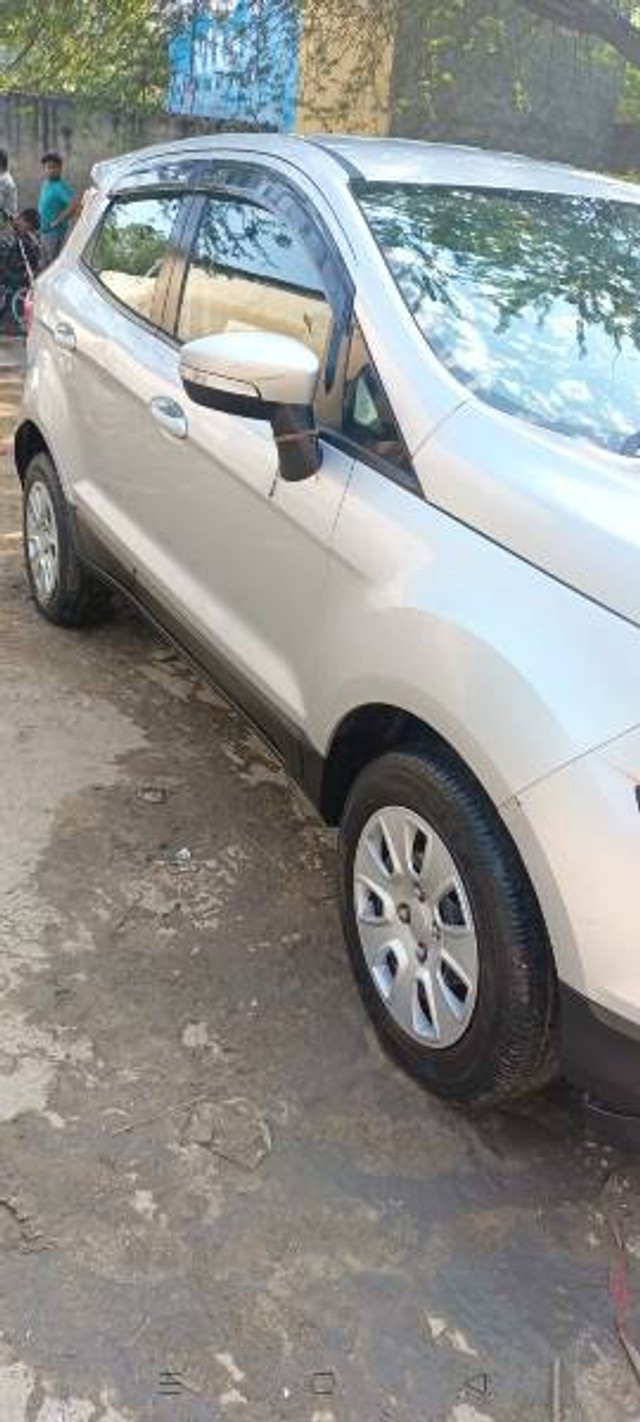 Second-hand 2018 Ford Ecosport 1.5 Diesel Trend BSIV for sale in Hodal-3