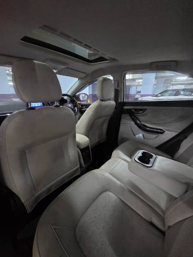 Second-hand 2020 Tata Nexon EV XZ Plus LUX for sale in New Delhi-3