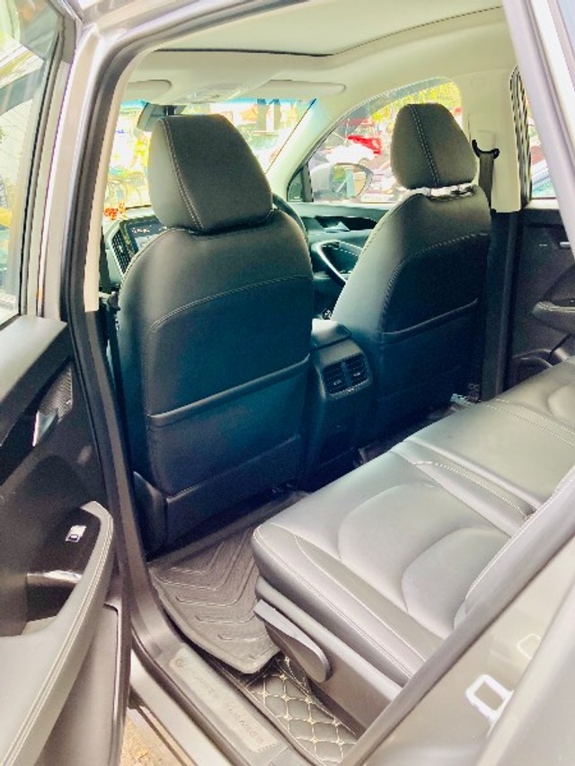 Second-hand 2019 MG Hector Sharp DCT for sale in Indore-8