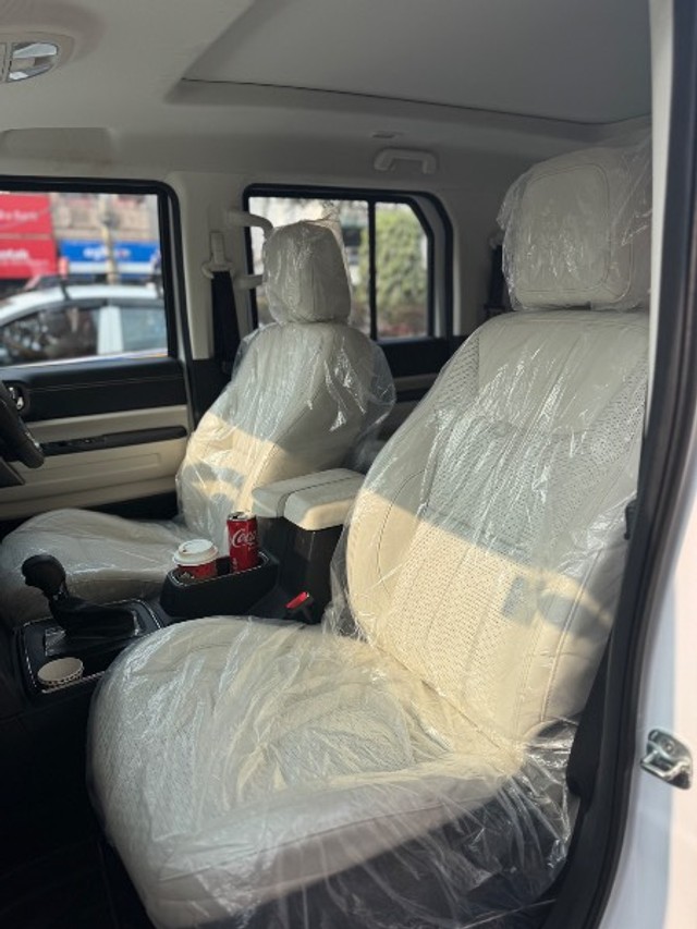 Second-hand 2025 Mahindra Thar ROXX AX7L RWD AT for sale in Solan-3