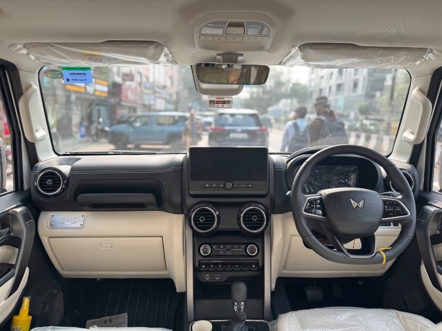 Second-hand 2025 Mahindra Thar ROXX AX7L RWD AT for sale in Solan