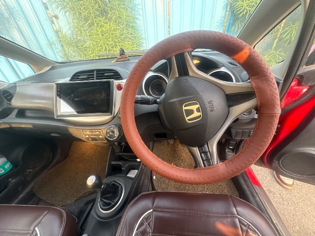 Second-hand 2012 Honda Jazz X for sale in Kalyan-5