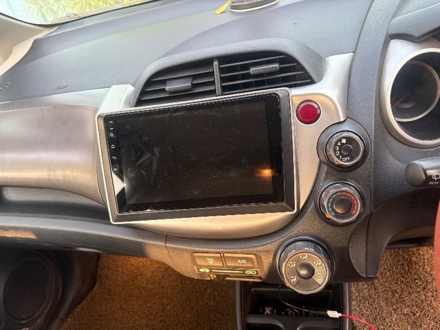 Second-hand 2012 Honda Jazz X for sale in Kalyan-6