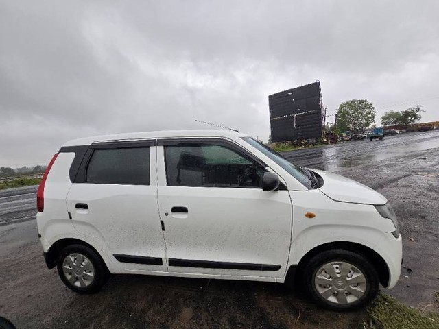 Second-hand 2021 Maruti Wagon R CNG LXI for sale in Ahmedabad