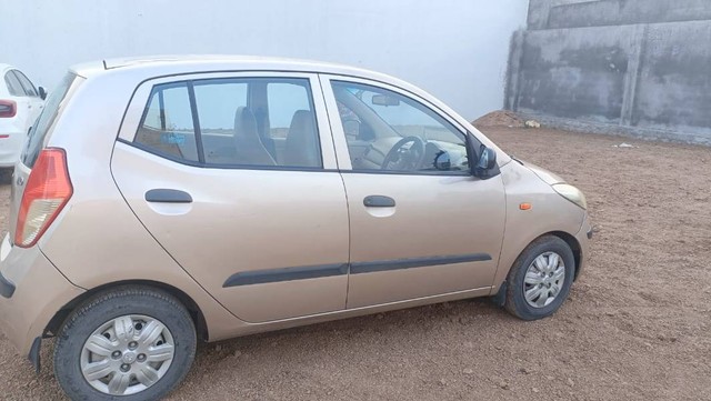 Second-hand 2010 Hyundai i10 Era for sale in Amreli-6