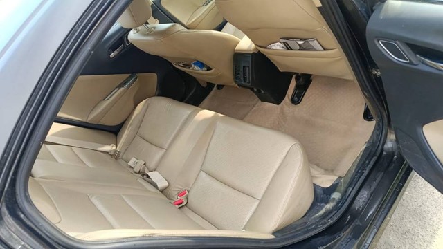 Second-hand 2017 Honda City i VTEC VX for sale in Maharajganj-1
