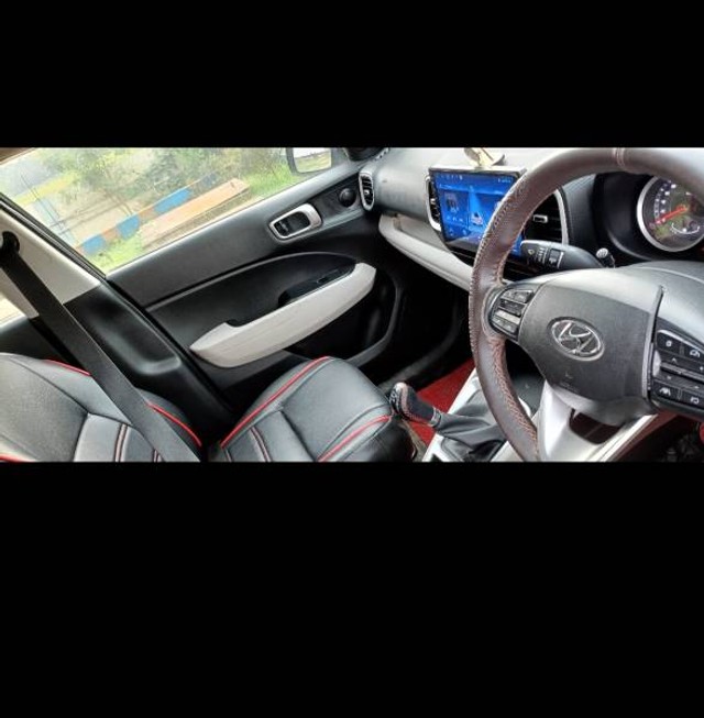 Second-hand 2023 Hyundai Venue E for sale in Bijoynagar-4