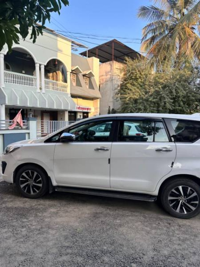 Second-hand 2021 Toyota Innova Crysta 2.4 ZX 7 STR AT for sale in Solapur