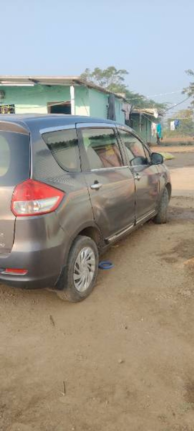 Second-hand 2015 Maruti Ertiga VXI CNG for sale in Daund-2