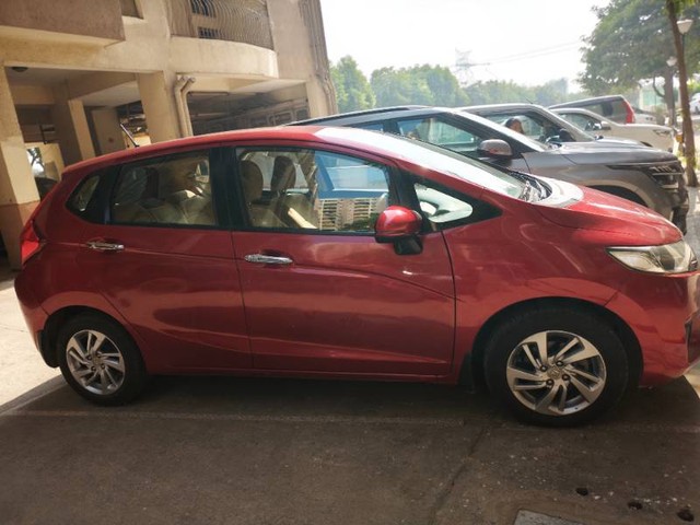 Second-hand 2018 Honda Jazz VX CVT for sale in Bhiwadi-1