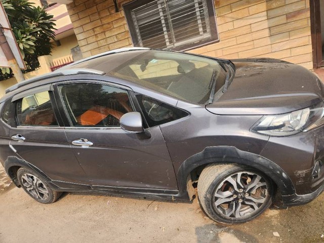 Second-hand 2020 Honda WR-V i-VTEC VX for sale in Kanpur-0