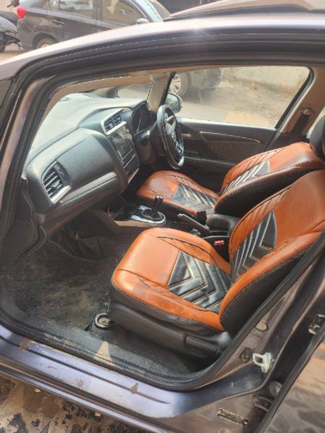 Second-hand 2020 Honda WR-V i-VTEC VX for sale in Kanpur-4