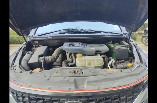 Second-hand 2017 Tata Hexa XM for sale in Gurgaon-2