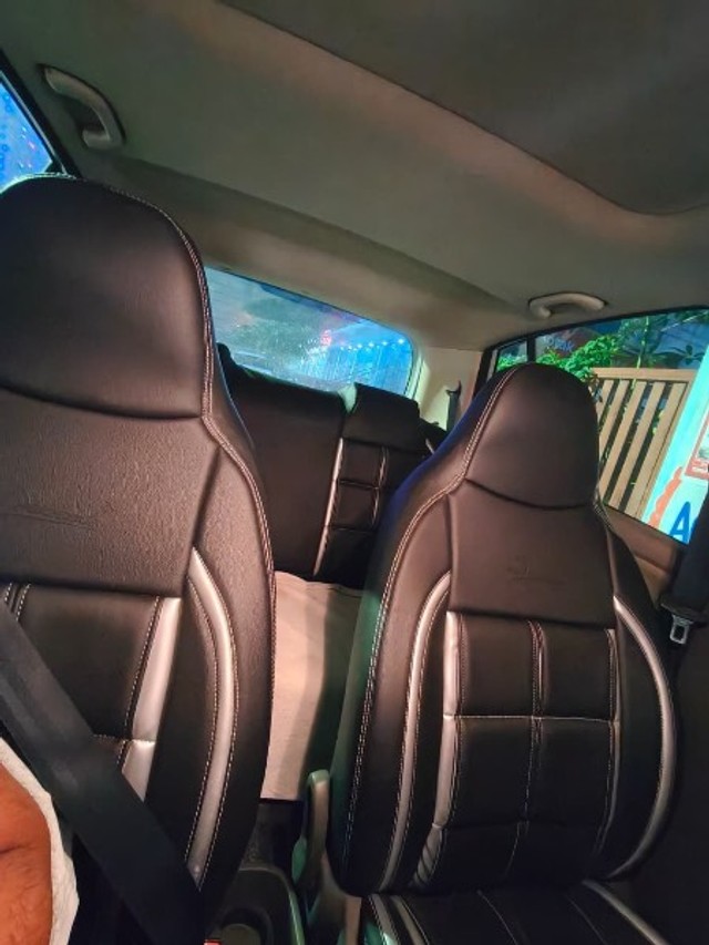 Second-hand 2012 Hyundai i10 Asta Sunroof AT for sale in Gorakhpur