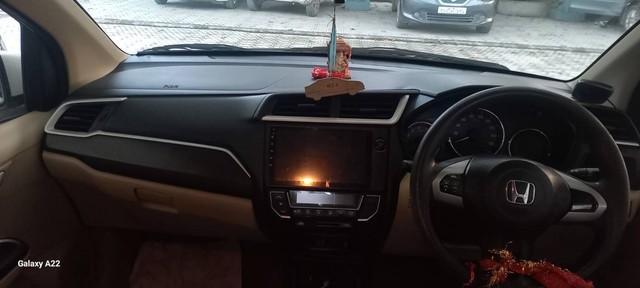 Second-hand 2017 Honda Amaze SX i DTEC for sale in Valsad-3