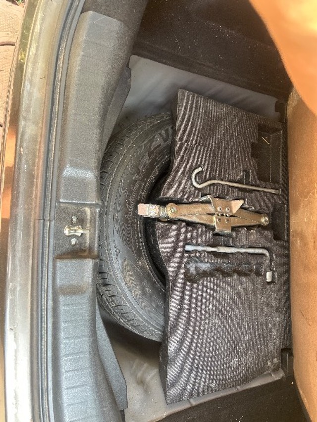 Second-hand 2022 Honda Jazz ZX CVT for sale in Indore-6