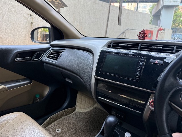 Second-hand 2019 Honda City i-VTEC CVT ZX for sale in Mumbai-4
