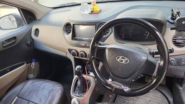 Second-hand 2017 Hyundai Grand i10 Era for sale in Faridabad-4