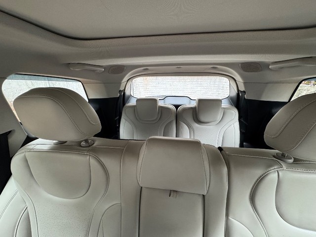 Second-hand 2023 Mahindra XUV700 AX7 AT Luxury Pack BSVI for sale in Hyderabad