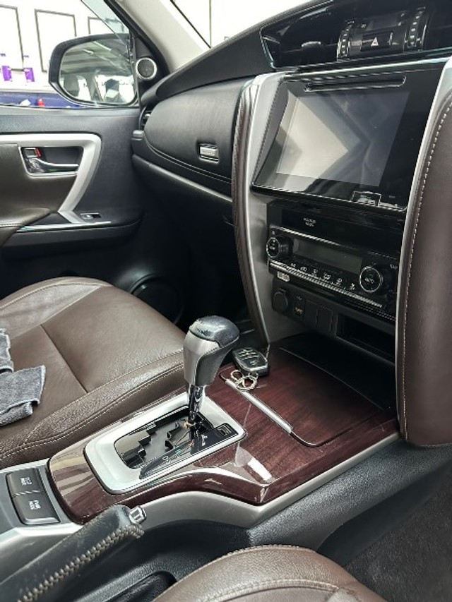 Second-hand 2018 Toyota Fortuner 2.8 2WD AT BSIV for sale in Panchkula-6