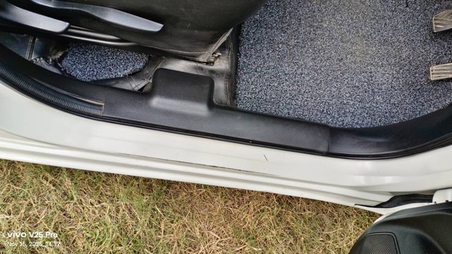 Second-hand 2021 Maruti Swift VXI BSVI for sale in Raebareli-3