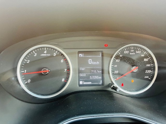 Second-hand 2022 MG Hector Plus Select Diesel MT 7 STR for sale in Bhiwandi-2