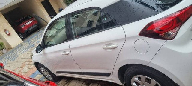 Second-hand 2015 Hyundai i20 Sportz 1.4 CRDi for sale in Mumbai-3