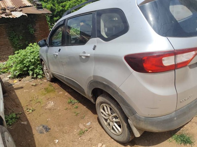 Second-hand 2023 Renault Triber RXT BSVI for sale in Maihar-5