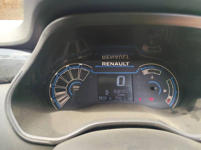 Second-hand 2023 Renault Triber RXT BSVI for sale in Maihar-3