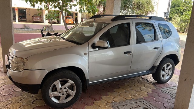 Second-hand 2015 Renault Duster 85PS Diesel RxL for sale in Baramati-4