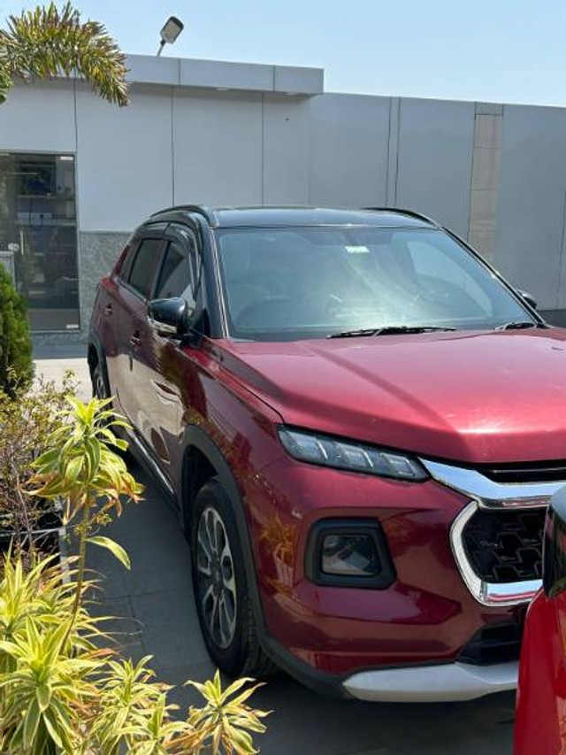 Second-hand 2023 Maruti Grand Vitara Alpha Plus Hybrid CVT for sale in Nanded-5