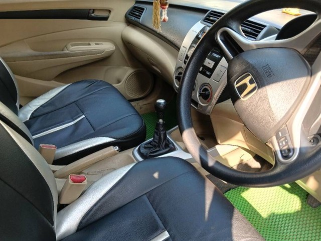 Honda City 1.5 S MT Second-hand 2010 Honda City 1.5 S MT for sale in Guwahati-6