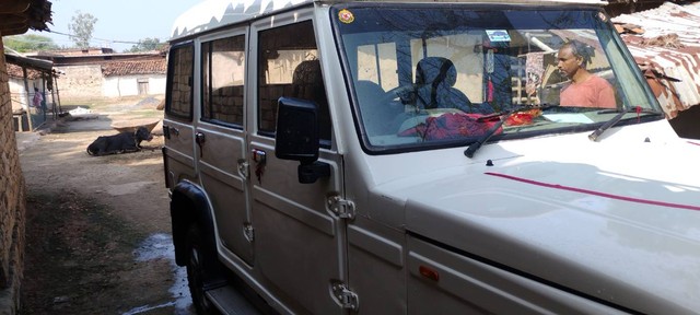 Second-hand 2009 Mahindra Bolero DI for sale in Rewa-11