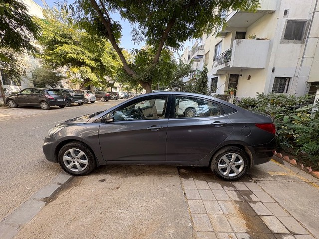 Hyundai Verna 1.4 VTVT Second-hand 2014 Hyundai Verna 1.4 VTVT for sale in Gurgaon-2