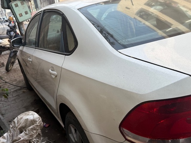 Second-hand 2011 Volkswagen Vento Diesel Breeze for sale in Ludhiana-5