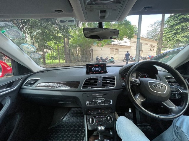 Second-hand 2018 Audi Q3 30 TFSI Premium FWD for sale in Mumbai-8