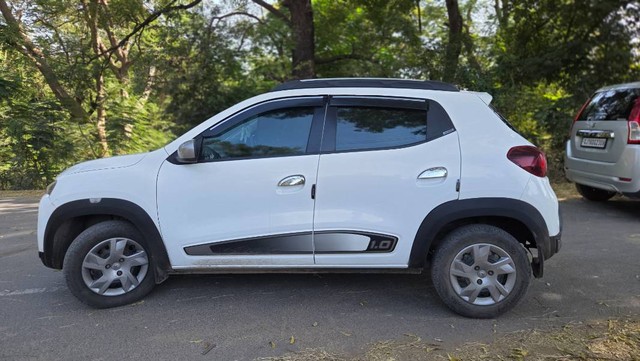 Second-hand 2021 Renault KWID 1.0 RXT Opt for sale in Bharuch-3