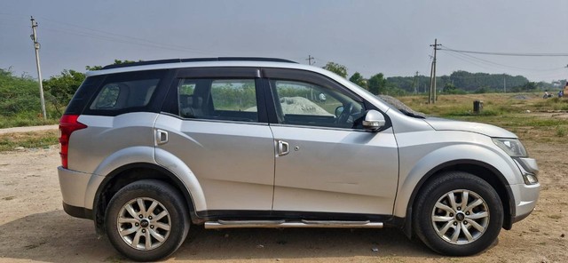 Second-hand 2015 Mahindra XUV500 W10 AWD for sale in Mahabubabad-1