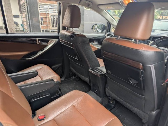 Second-hand 2018 Toyota Innova Crysta 2.8 GX AT BSIV for sale in Faridabad-2