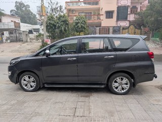 45 Used Toyota Innova Crysta in Faridabad