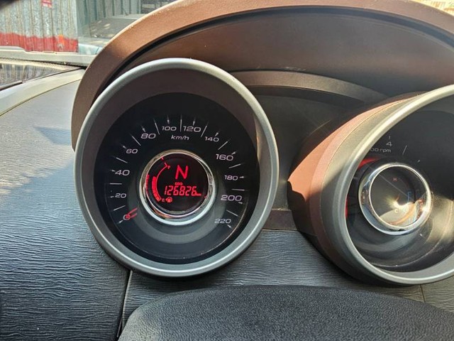 Mahindra XUV500 W8 FWD Second-hand 2012 Mahindra XUV500 W8 FWD for sale in Pune-4