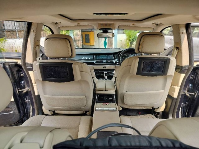 BMW 5 Series GT 530d LE Second-hand 2013 BMW 5 Series GT 530d LE for sale in Boisar-4