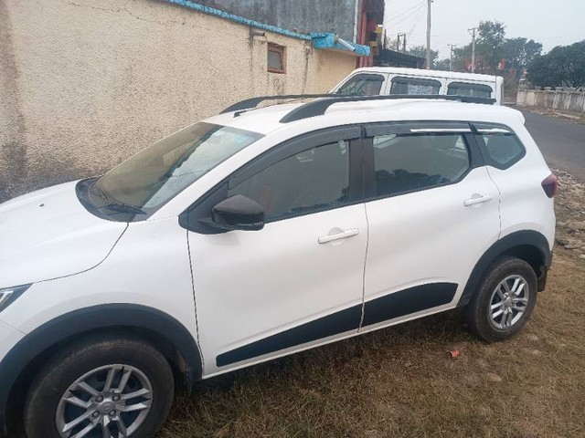 Second-hand 2025 Renault Triber RXT for sale in Akhnoor-2