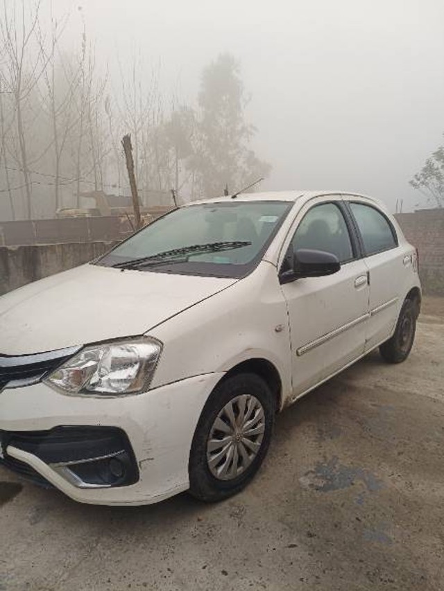 Second-hand 2012 Toyota Etios Liva GD for sale in Hoshiarpur-1