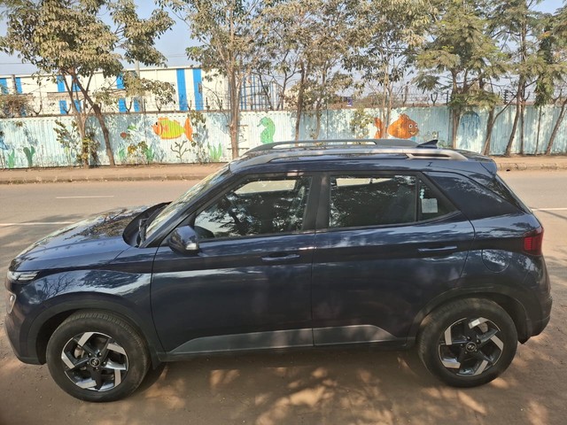 Second-hand 2019 Hyundai Venue SX Turbo BSIV for sale in Raigad-1