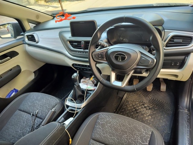 Second-hand 2025 Tata Altroz XZ Plus S CNG for sale in Nagpur-7