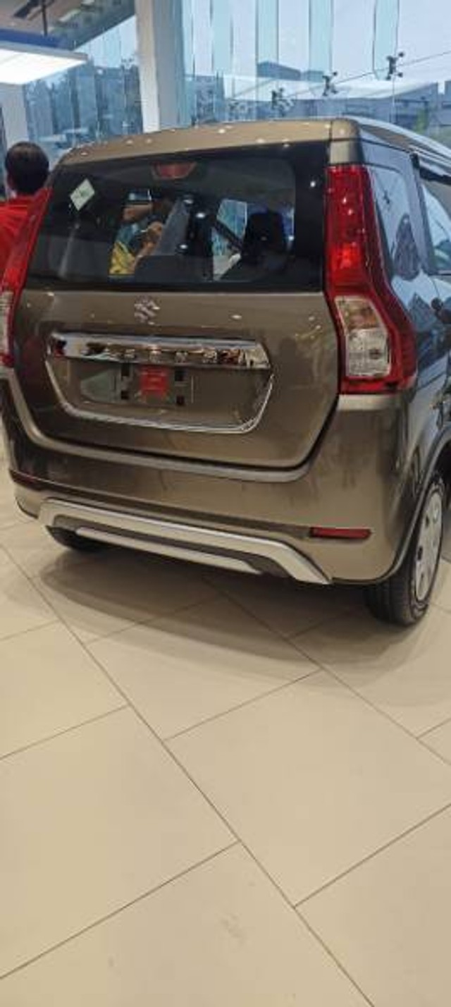 Second-hand 2025 Maruti Wagon R VXI CNG for sale in Patna-3