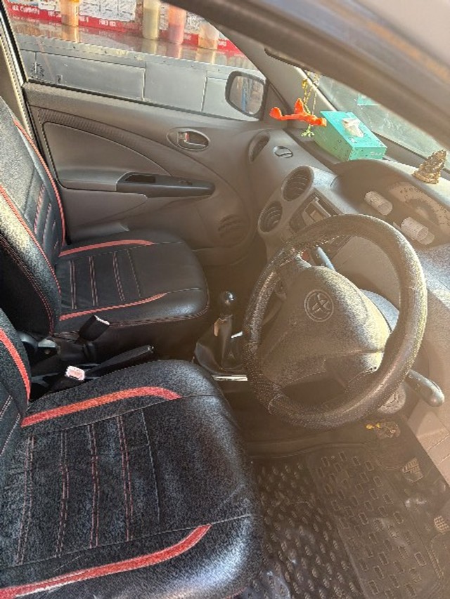 Second-hand 2011 Toyota Etios G for sale in New Delhi-4