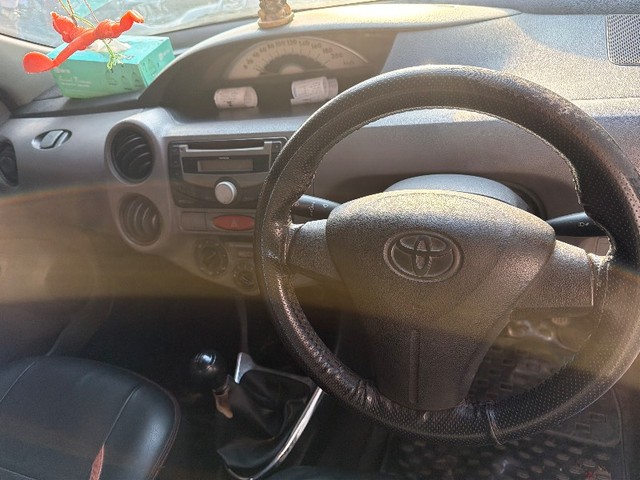 Second-hand 2011 Toyota Etios G for sale in New Delhi-3